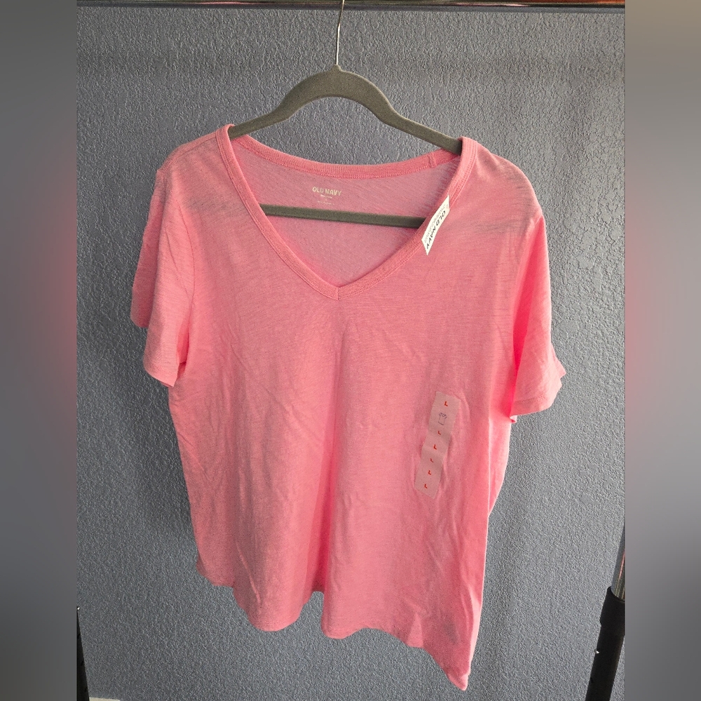 Old Navy Pink V-Neck Women's Top